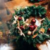 Jamais sans ma couronne de Noël DIY : le secret pour des fêtes réussies
