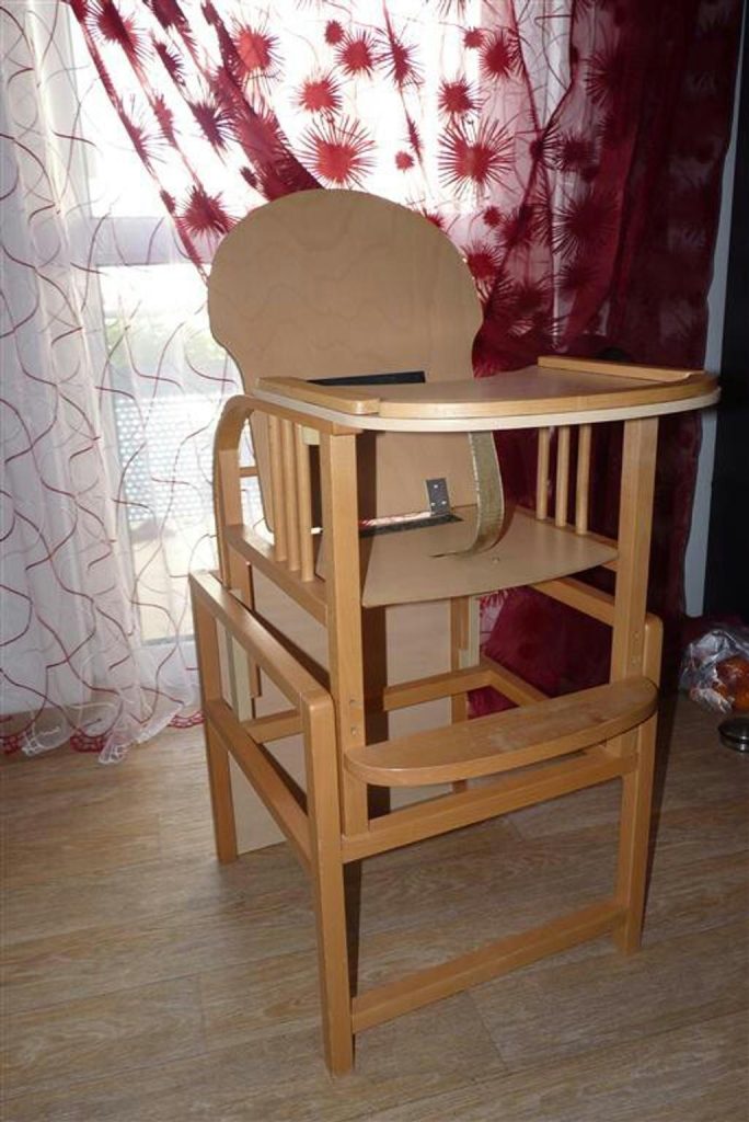 Chaise haute pour bébé bois