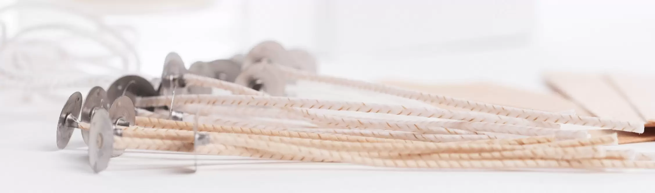 Comment fabriquer des mèches de bougies en 5 étapes simples